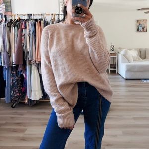 28.H&M☁️SOFT STRETCH RIBBED NUDESWEATER